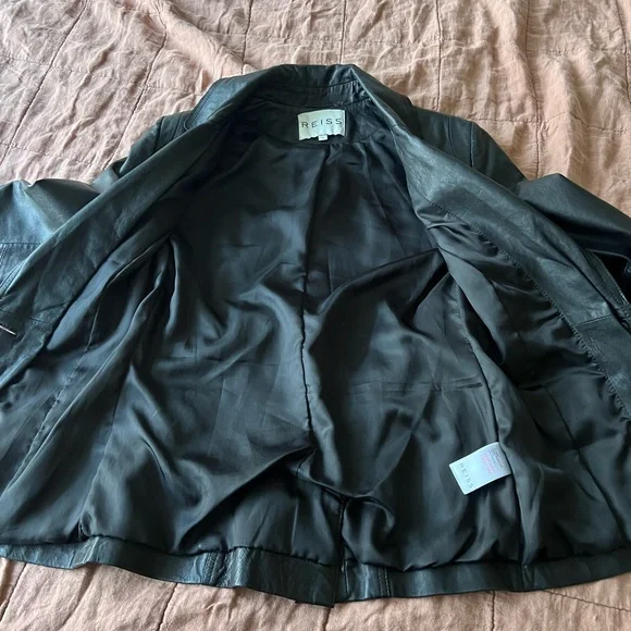 Reiss vintage elegant black leather coat with button front size XSmall - Picture 6 of 14